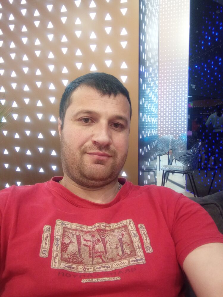  35371290  , 39 ,    