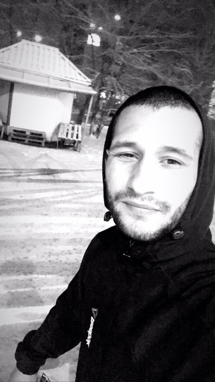  31401150  Lyosha, 26 ,    