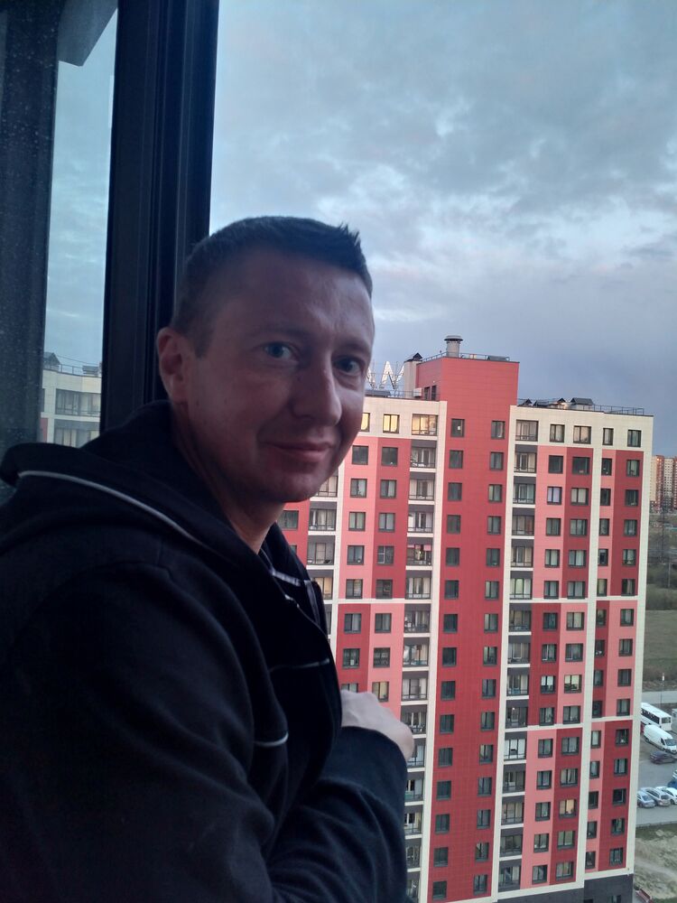  -,   Igor, 46 ,     , c 