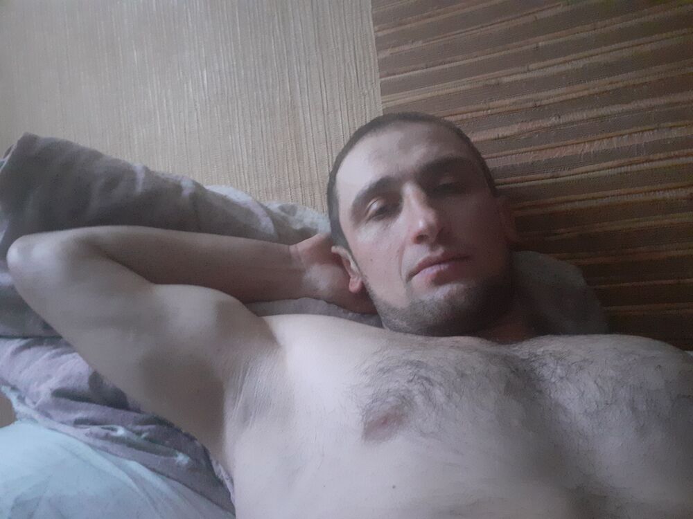  32583230  , 35 ,    