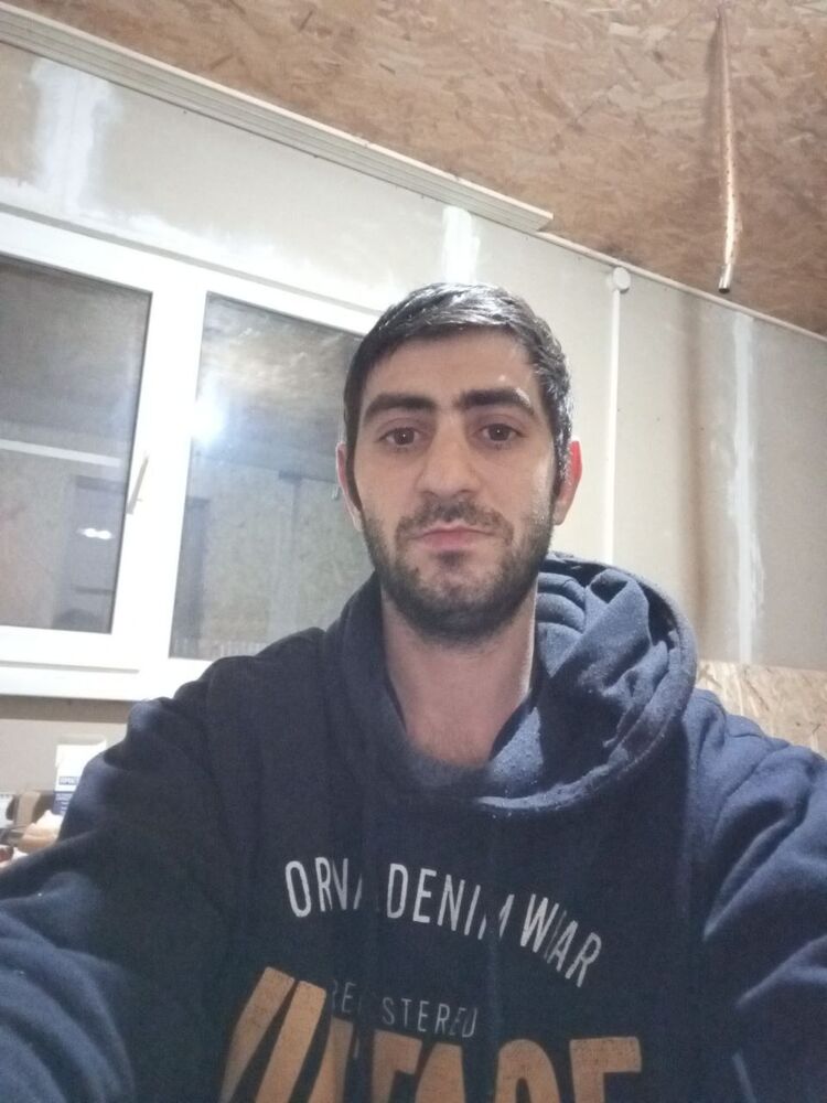  41495490  , 33 ,    
