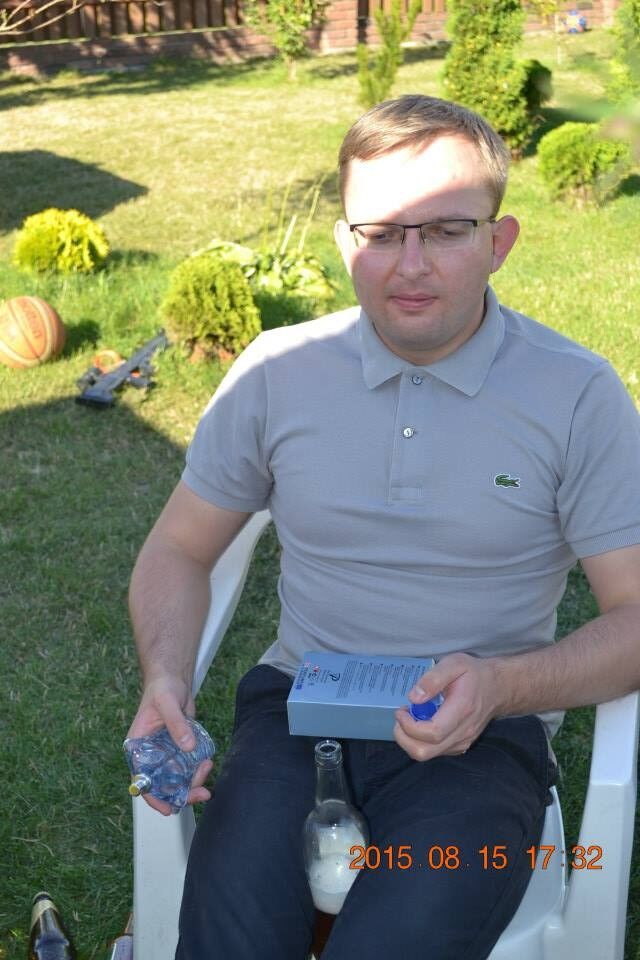  ,   Aleksandr, 37 ,   ,   , c 