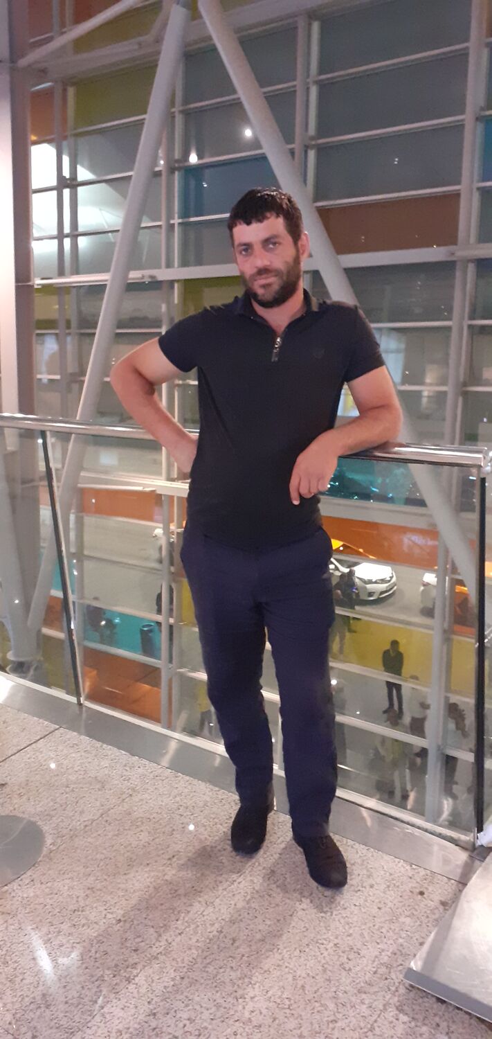  ,   Arko, 35 ,   ,   