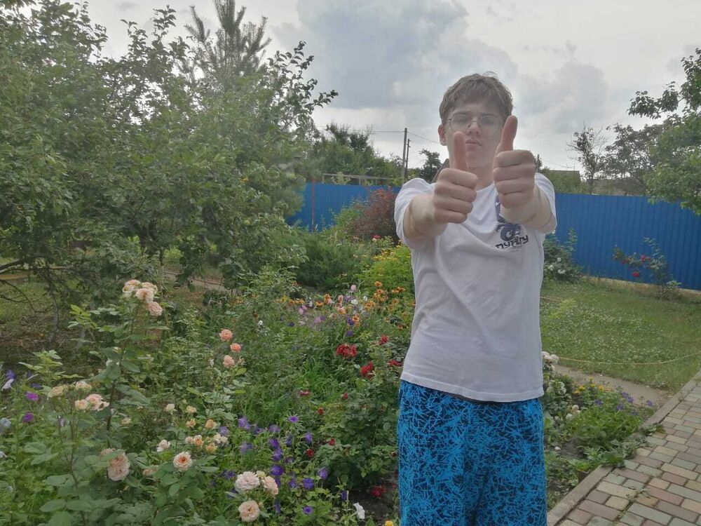  44165610  Oleg, 23 ,    