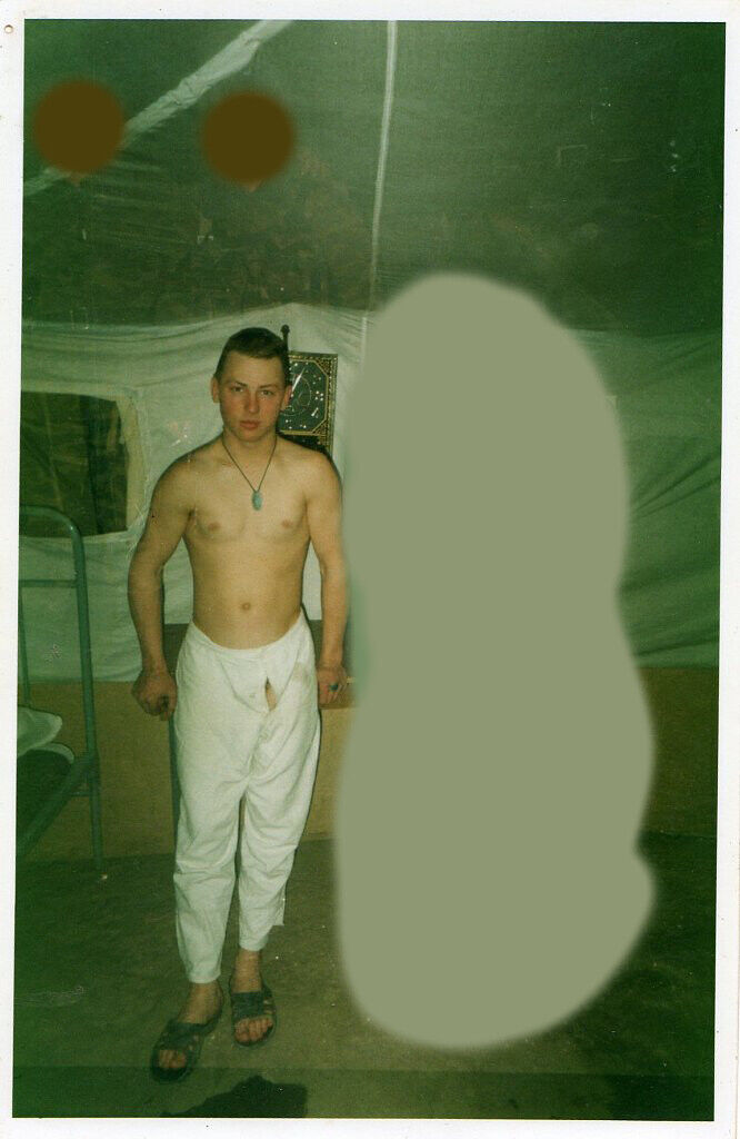  22079950  , 39 ,    