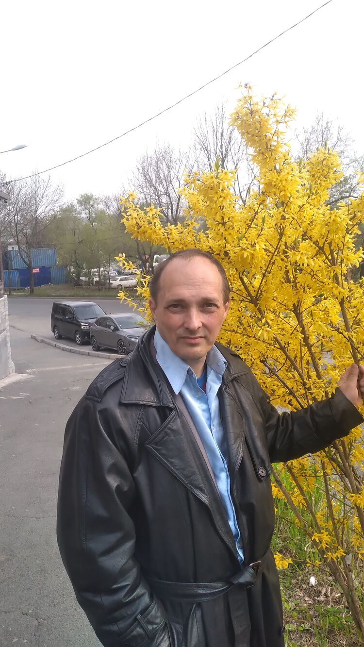  ,   Sergey, 42 ,   c 