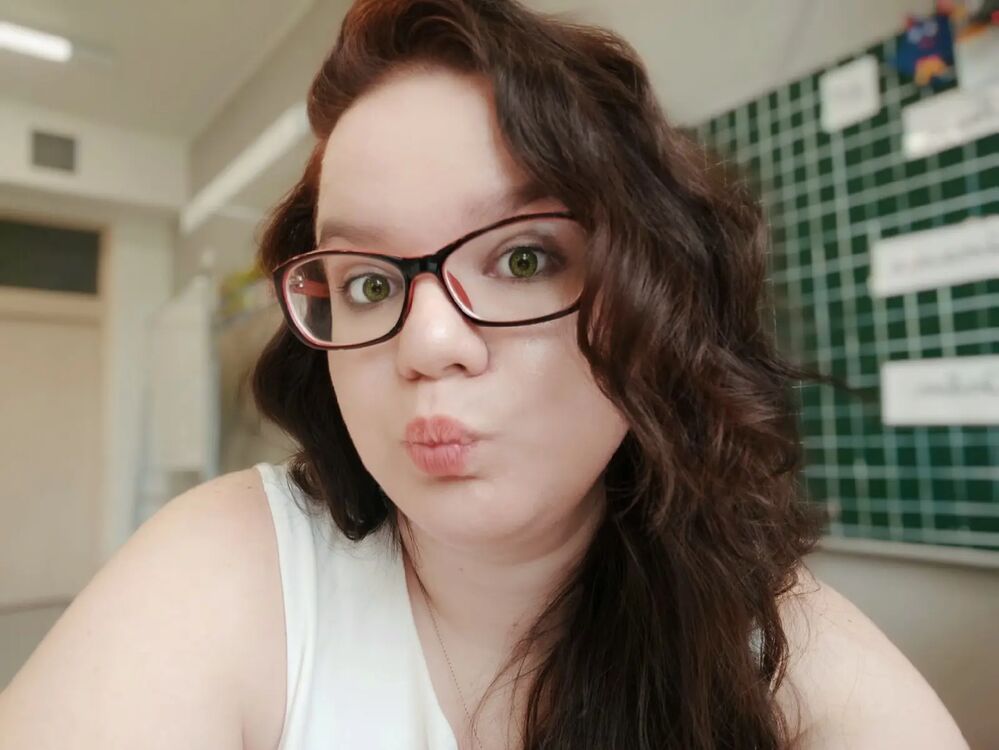 ,   Darya, 25 ,     , c 