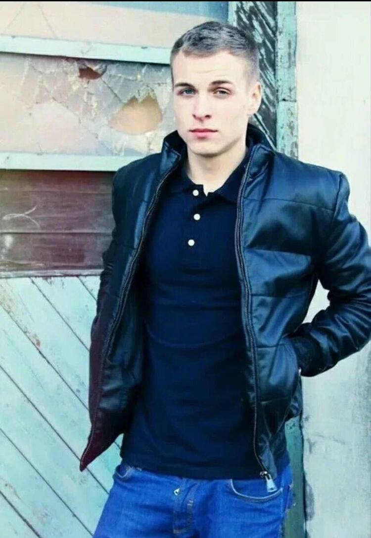 ���� 49676110 ������� �������, 32 ����, ���� ���������� � �����-����������