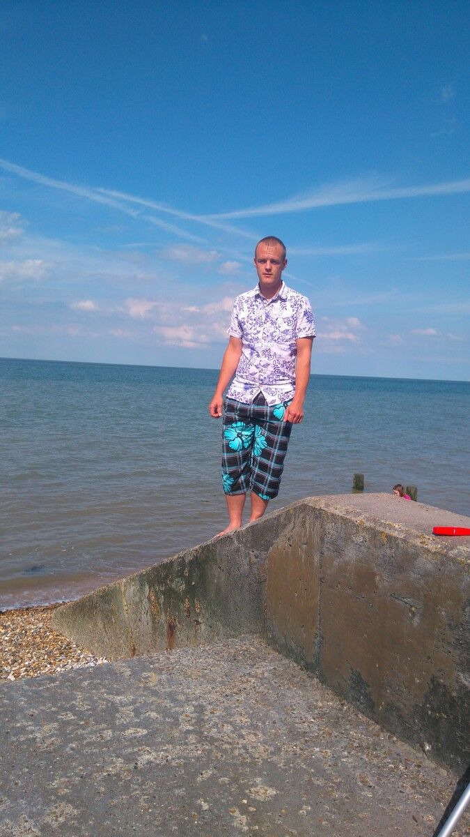  ,   Anatolij, 36 ,   ,   , c 