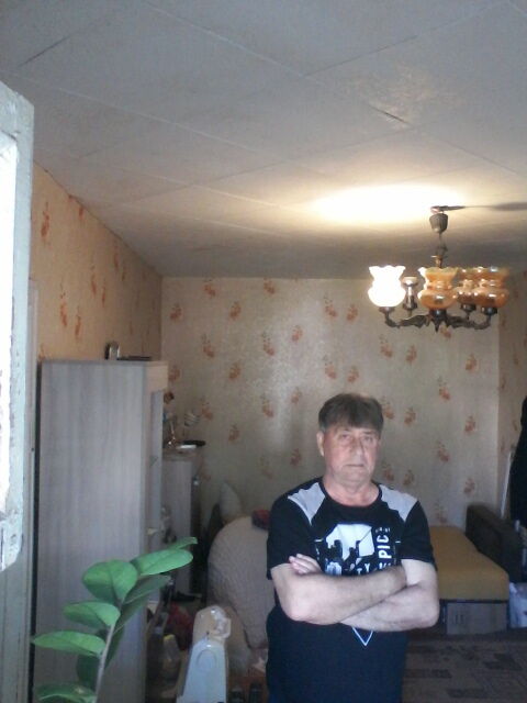  27299630  Gena, 59 ,    