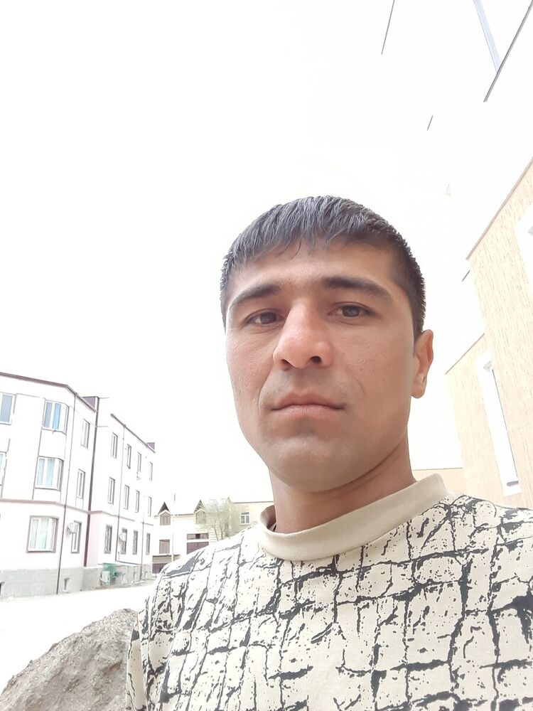  21038110  Sanjar, 35 ,    