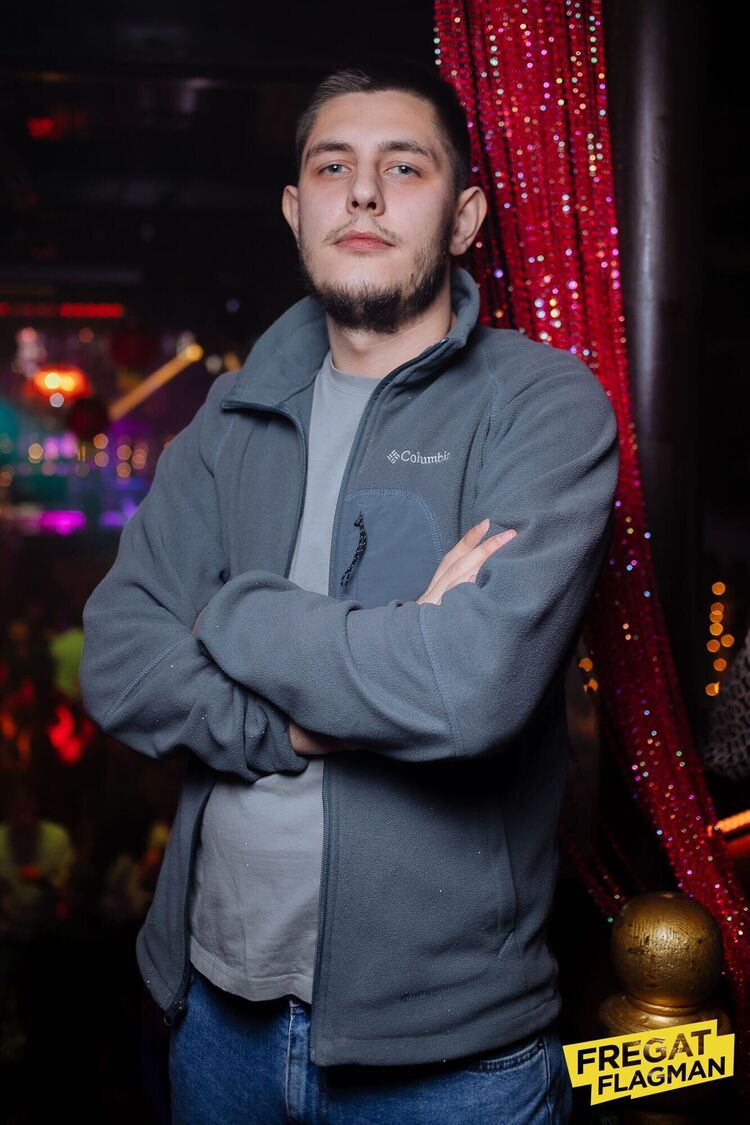   ,   Valentin, 25 ,   ,   , c 