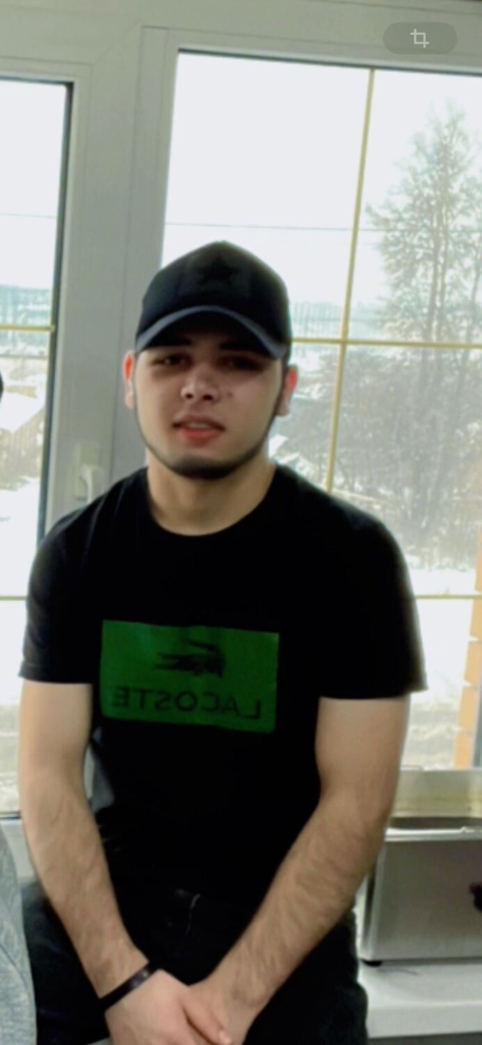  50921650  Akbar, 24 ,    Praha