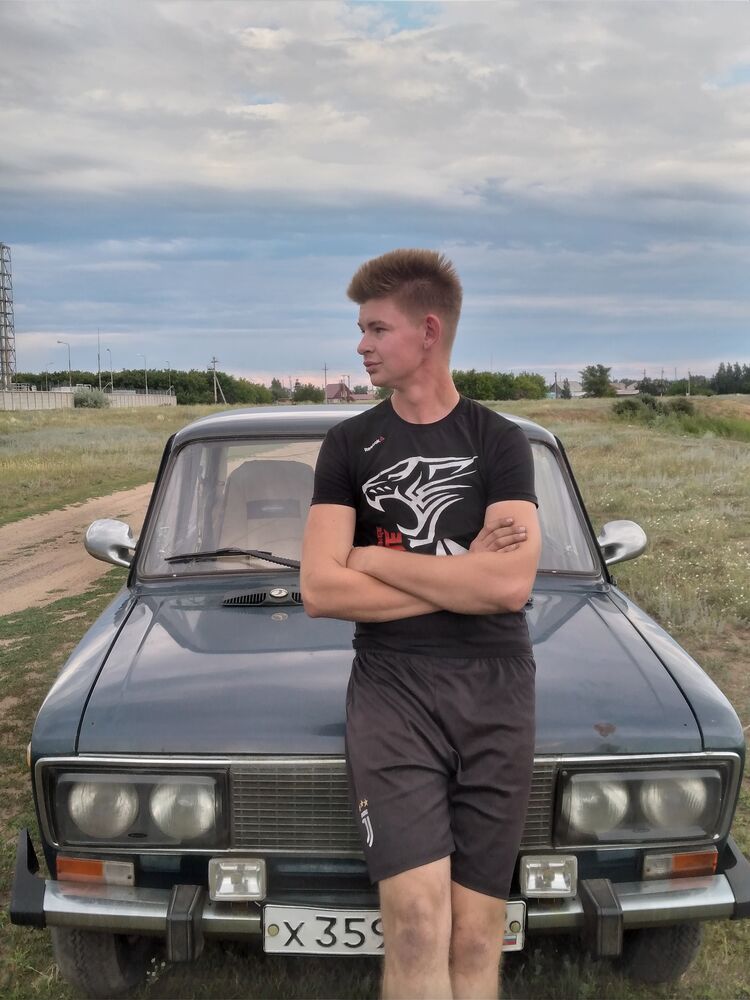  ,   Denis, 24 ,     , c , 