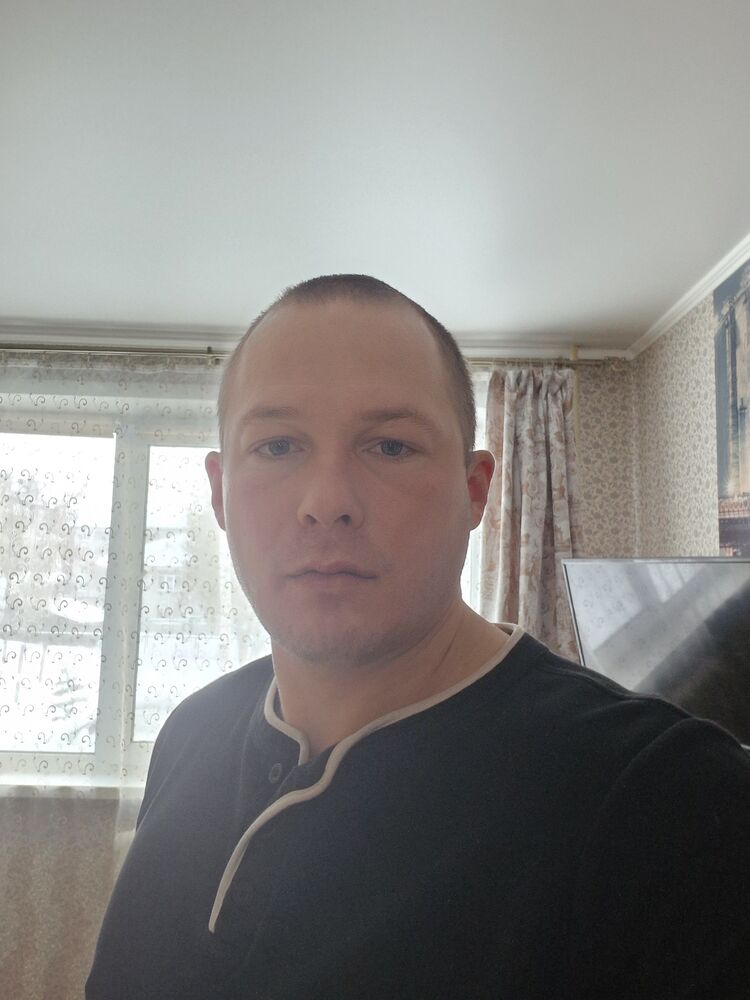  48567130  , 37 ,    