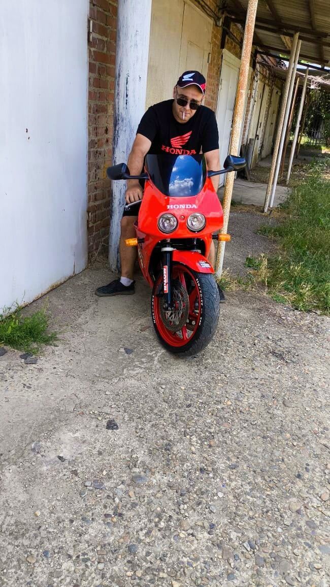  ,   Stepa, 37 ,   ,   