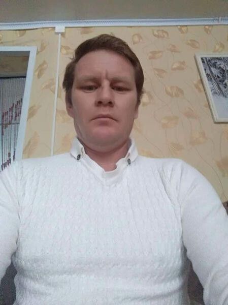  17621670  Aleksei, 44 ,    -