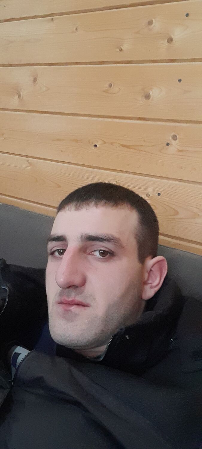  ,   HAYK, 24 ,   ,   