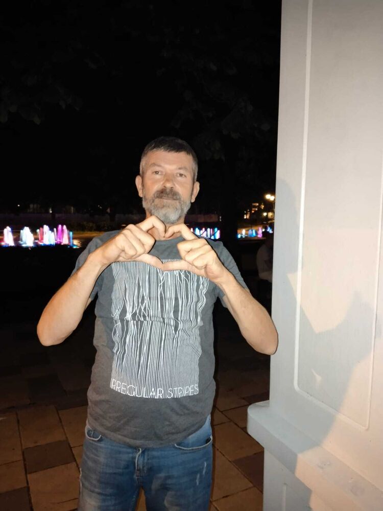  37999140  Bulent, 50 ,    