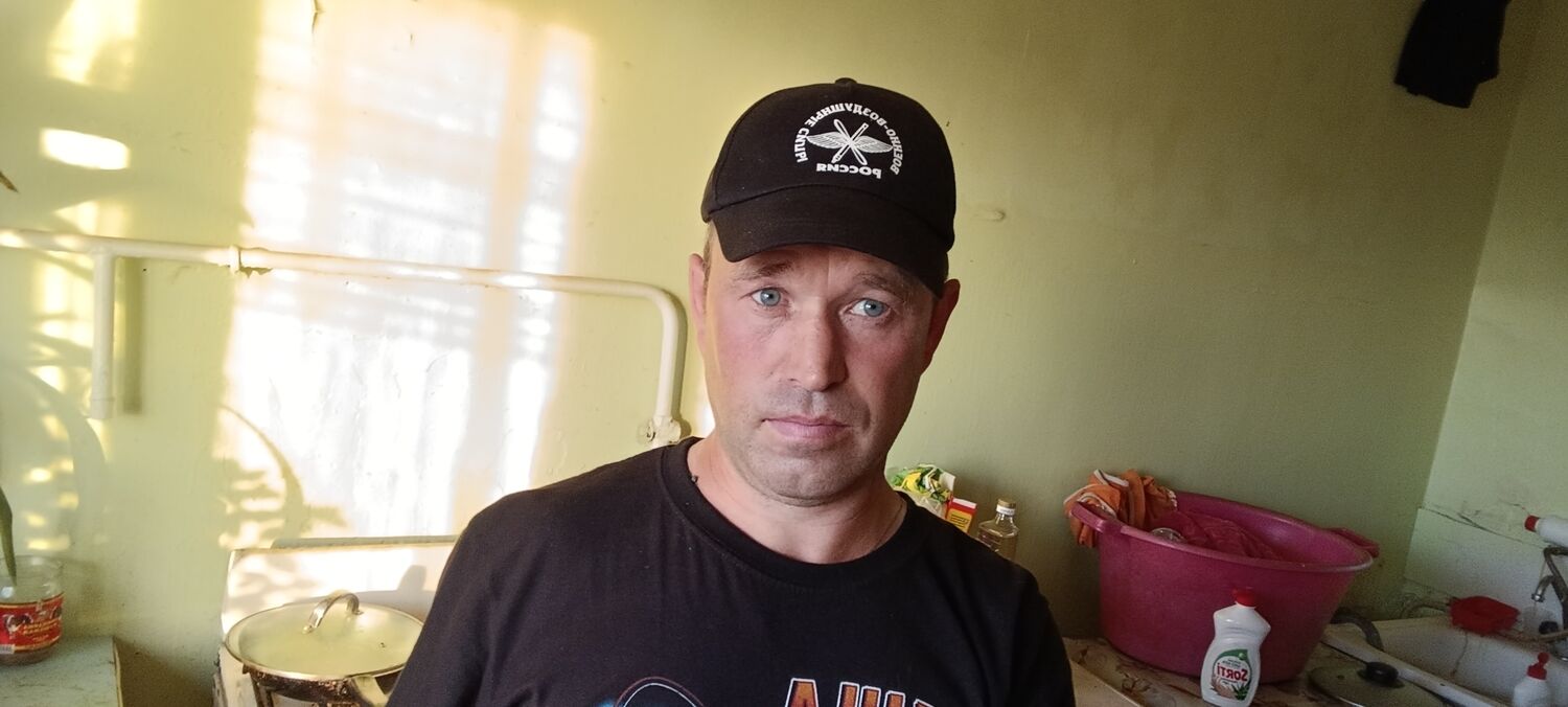  ,   Petr, 47 ,   ,   
