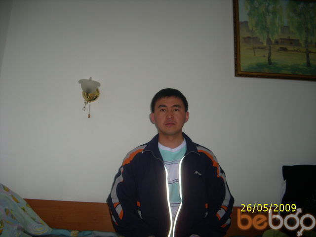  946220  Arman, 48 ,    -