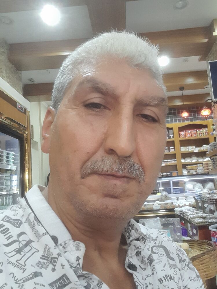  51135480  Kemal, 50 ,    