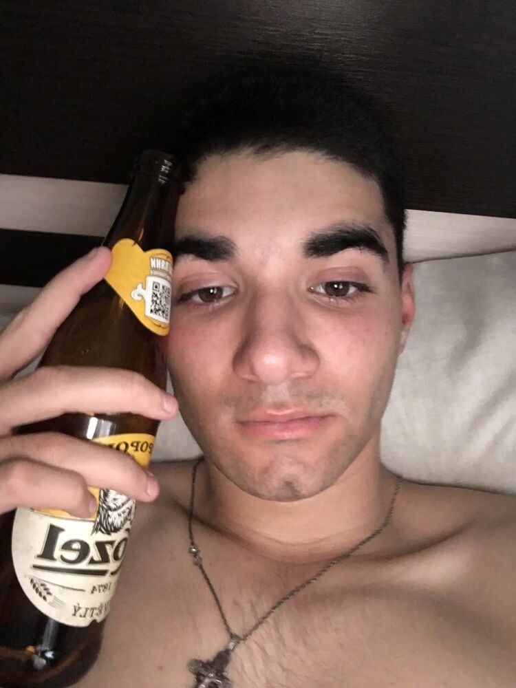  ,   Dima, 21 ,   ,   