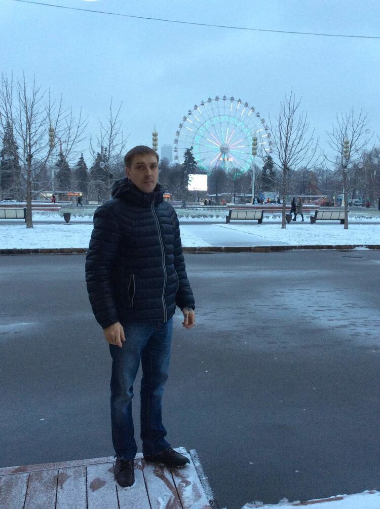  18351550  Dmitriy, 39 ,    
