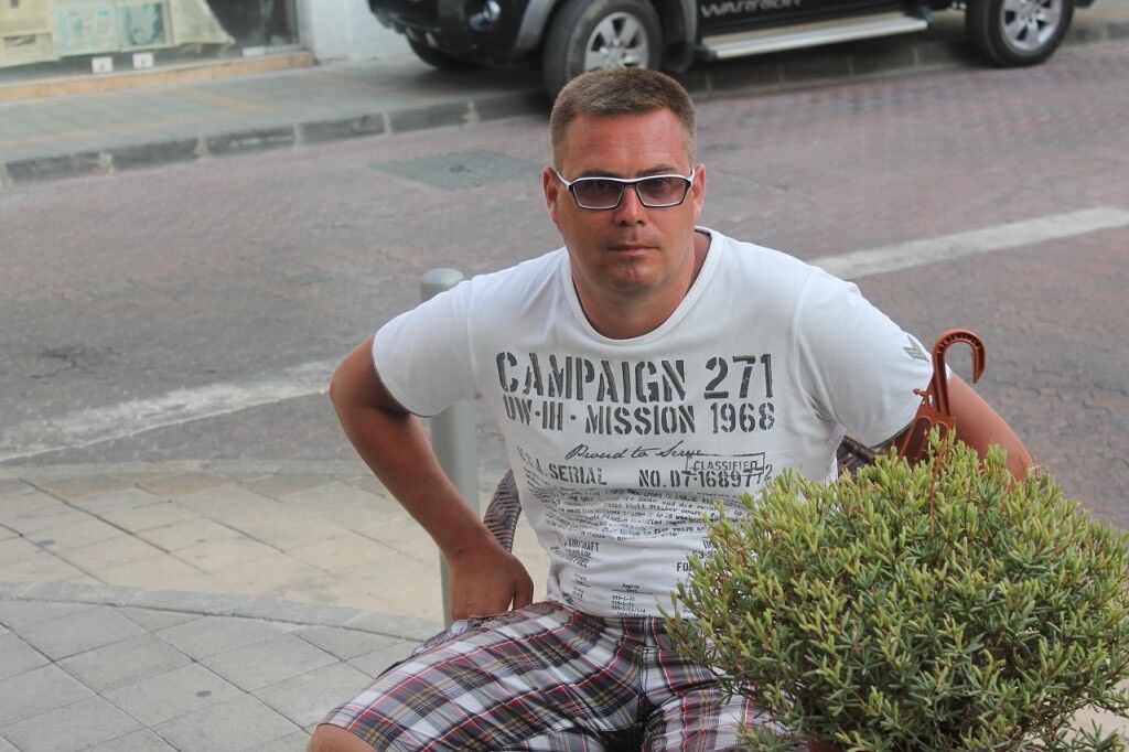  7959760  Evgeny, 51 ,    