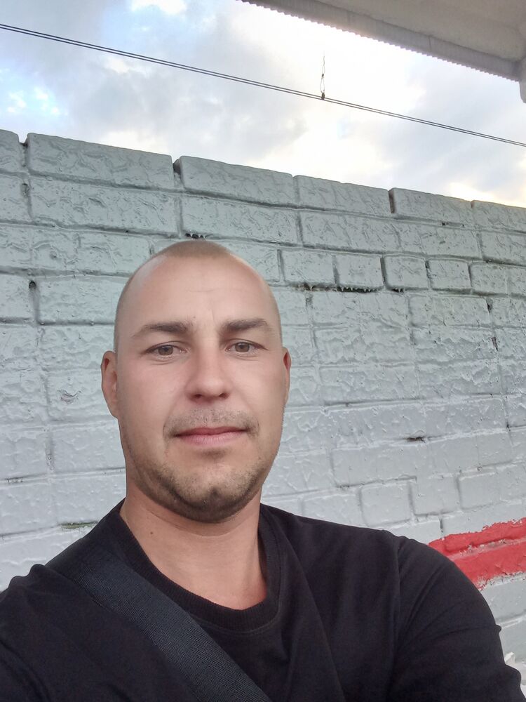  23078830  , 35 ,    