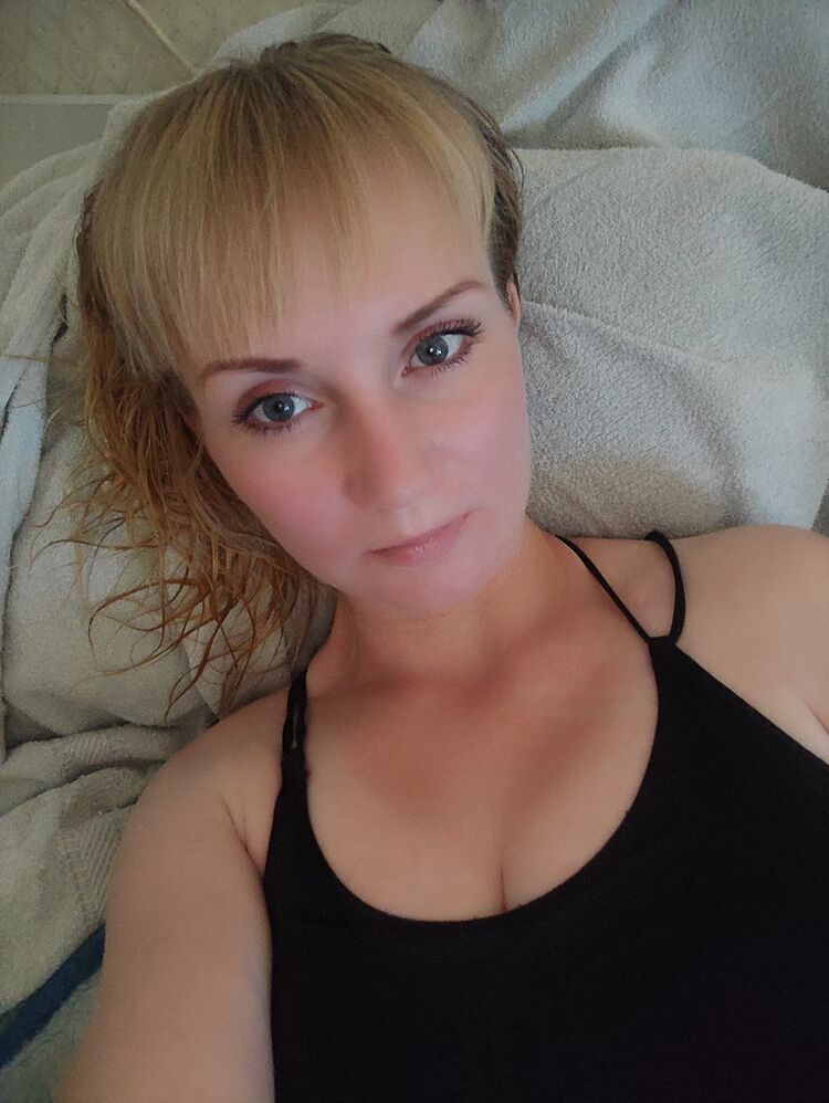  44306080  , 37 ,     