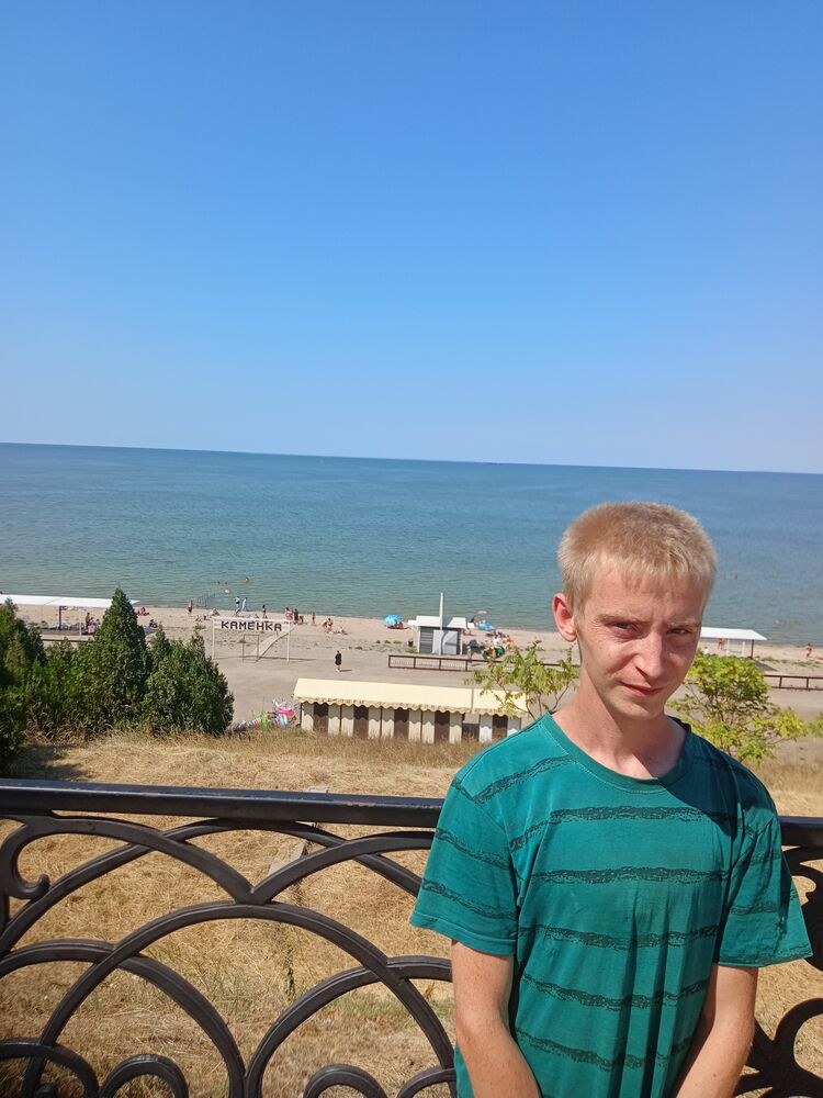  ,   Alexander, 28 ,   ,   , c , 