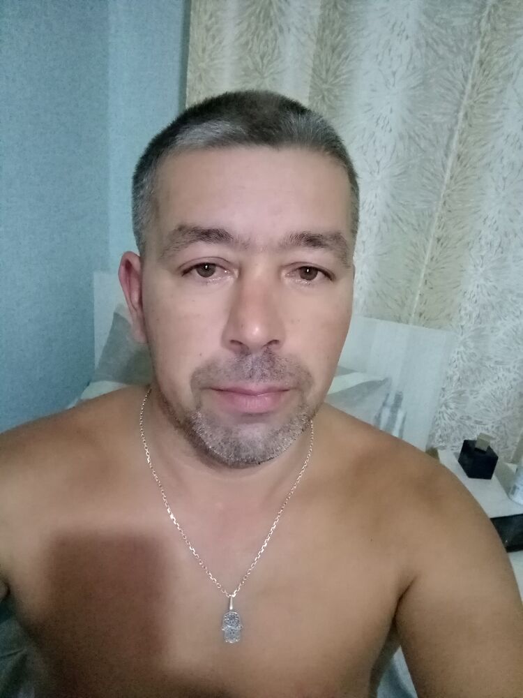  37532670  , 46 ,    