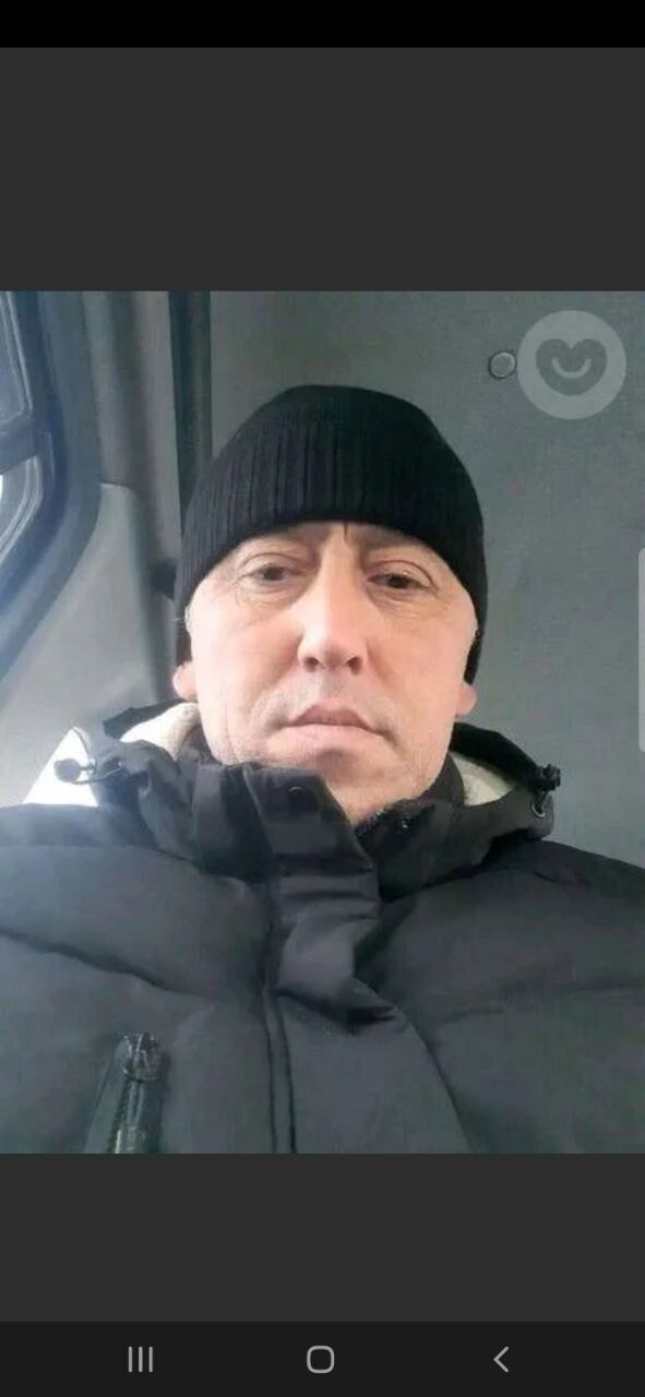  35423370  Ali, 51 ,    