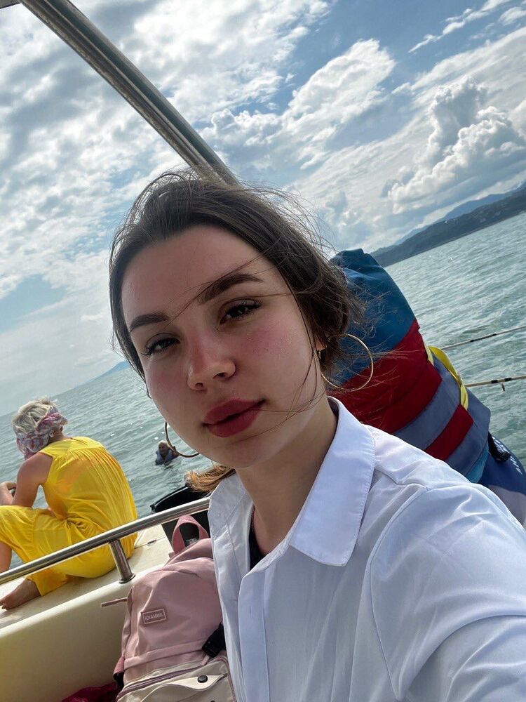  36832730  Mari, 20 ,    -