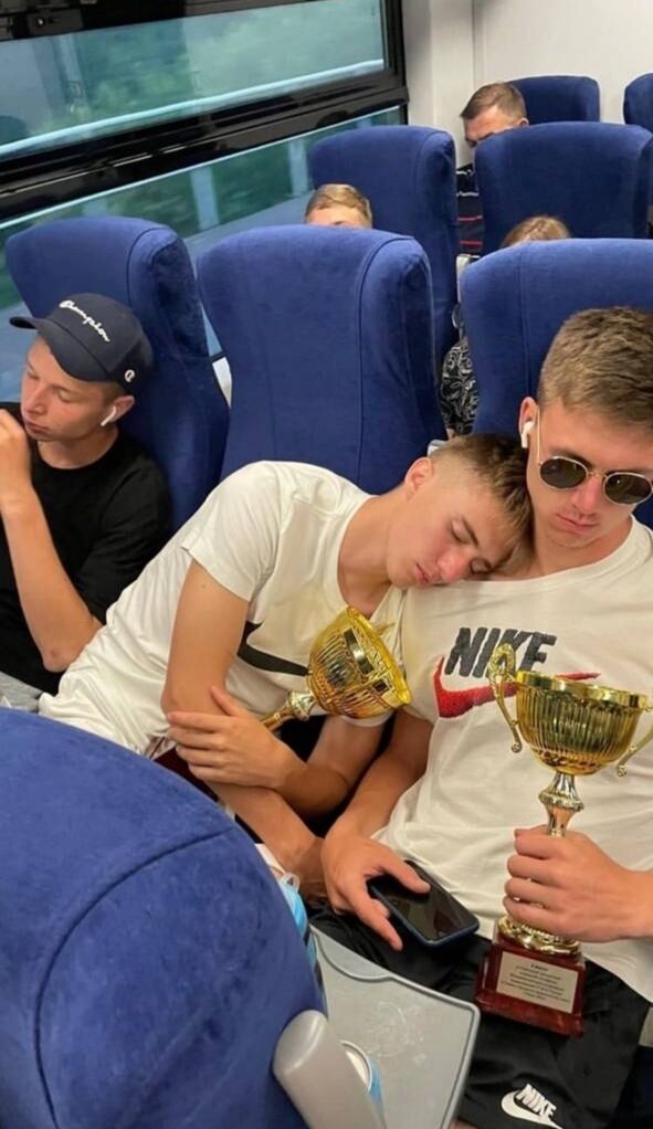  31410390  , 21 ,    -