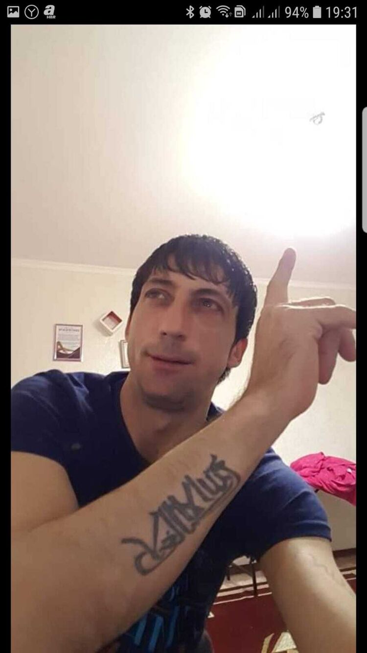  37736450  , 42 ,    