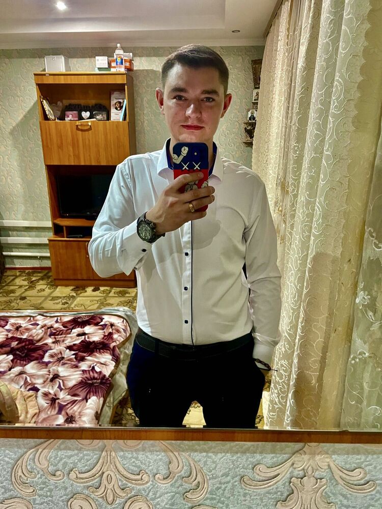  44556180  , 26 ,    