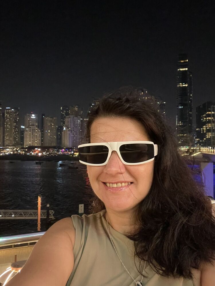  ,   Oksana, 49 ,   c 