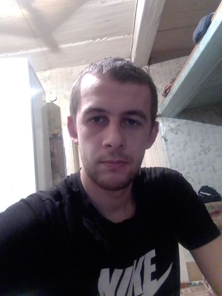  40401290  , 27 ,    