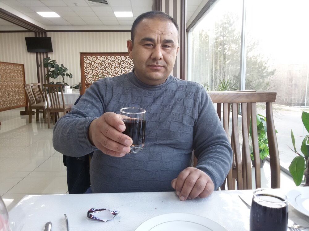  9206270  Maksmaks, 48 ,    