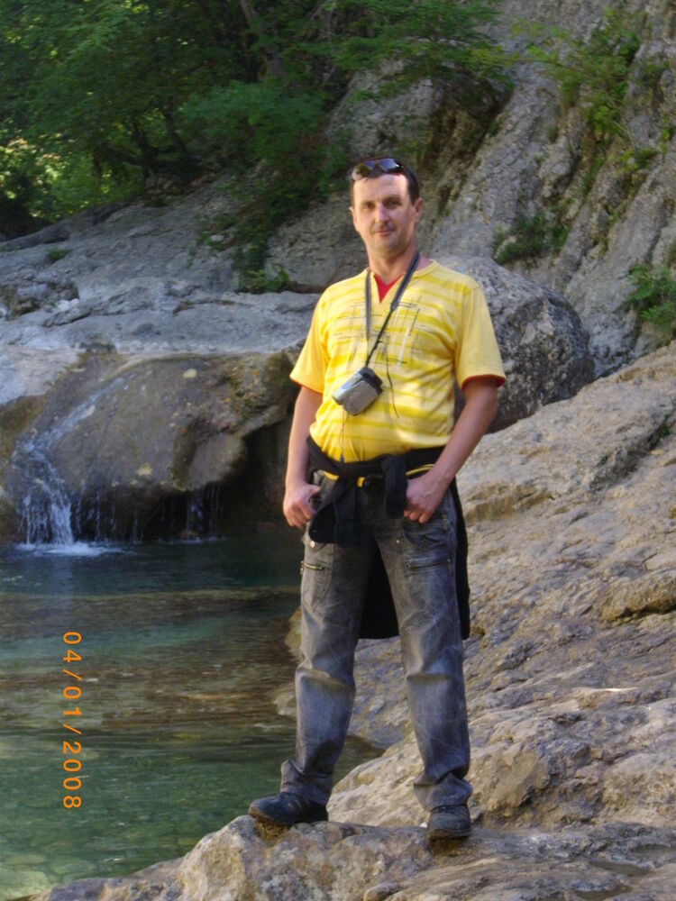  11697120  Pavel, 50 ,    