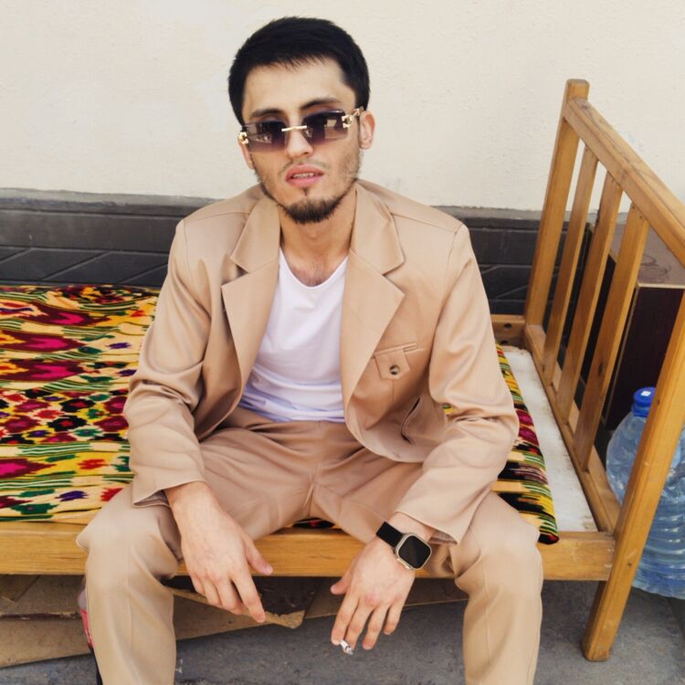 ,   Ibrohim, 25 ,   ,   
