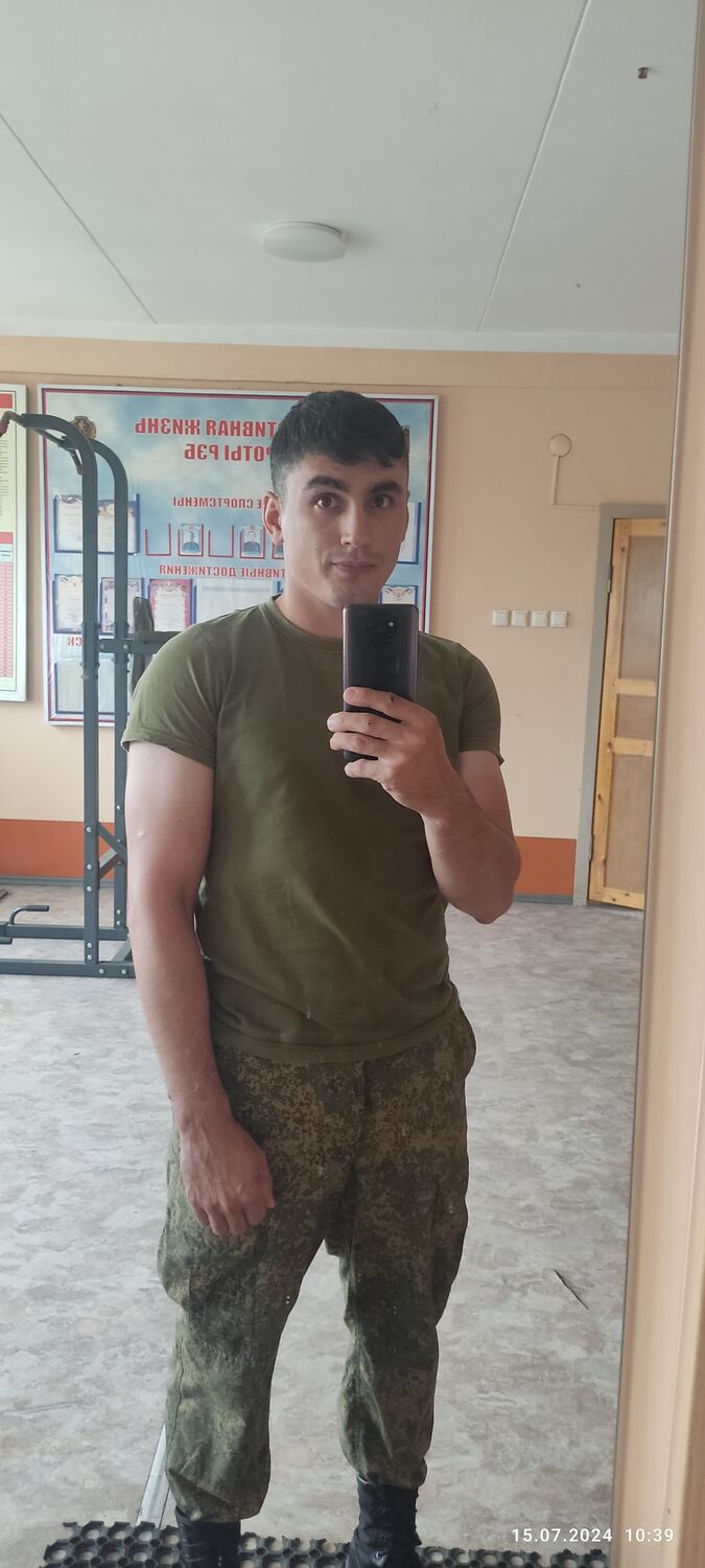  --,   , 27 ,  