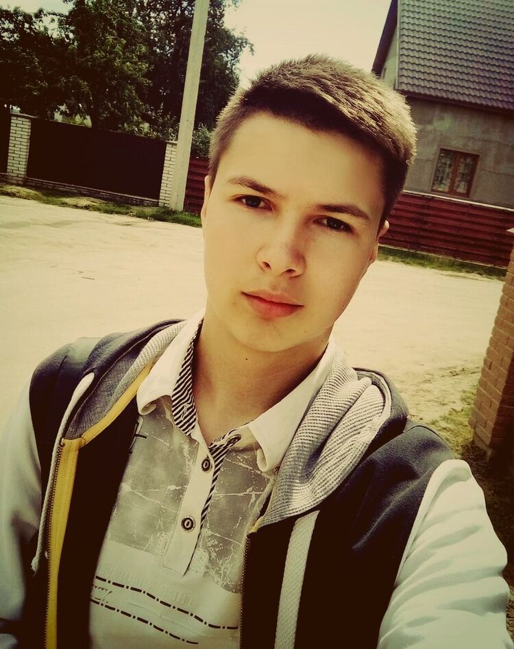  8381370  Pasha, 27 ,    