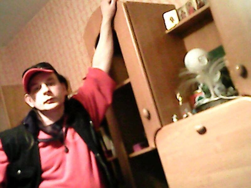  ,   Vadim, 56 ,   