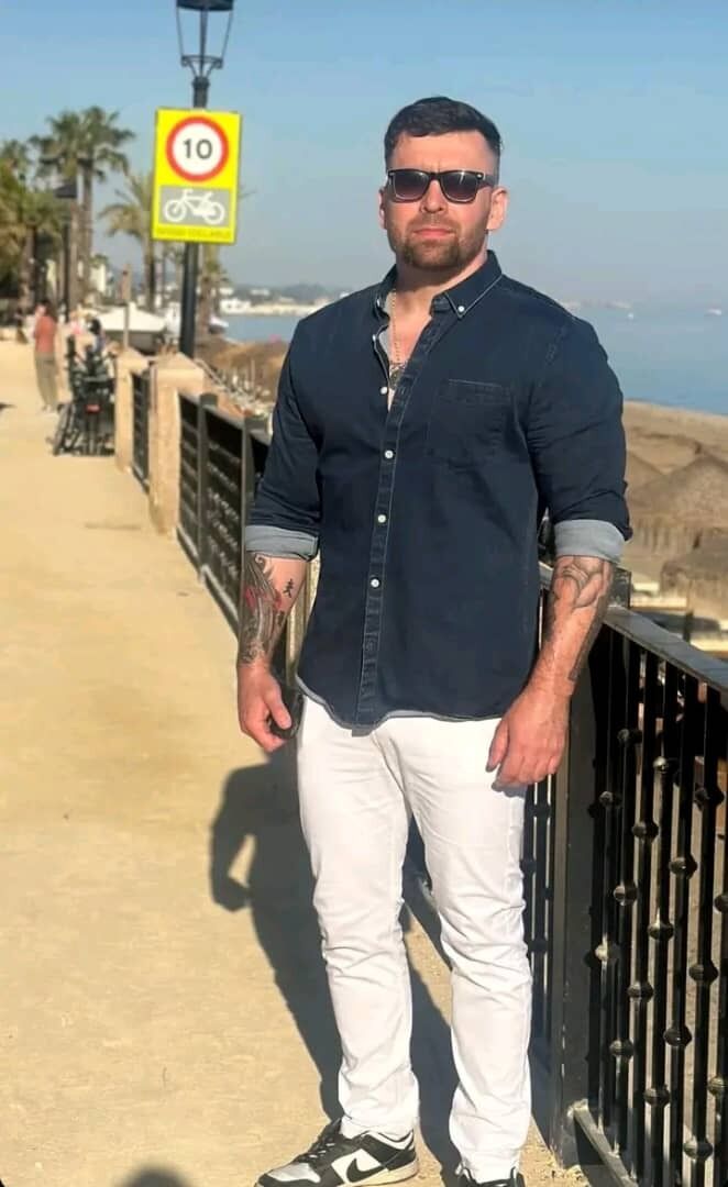  ,   David, 48 ,   ,   