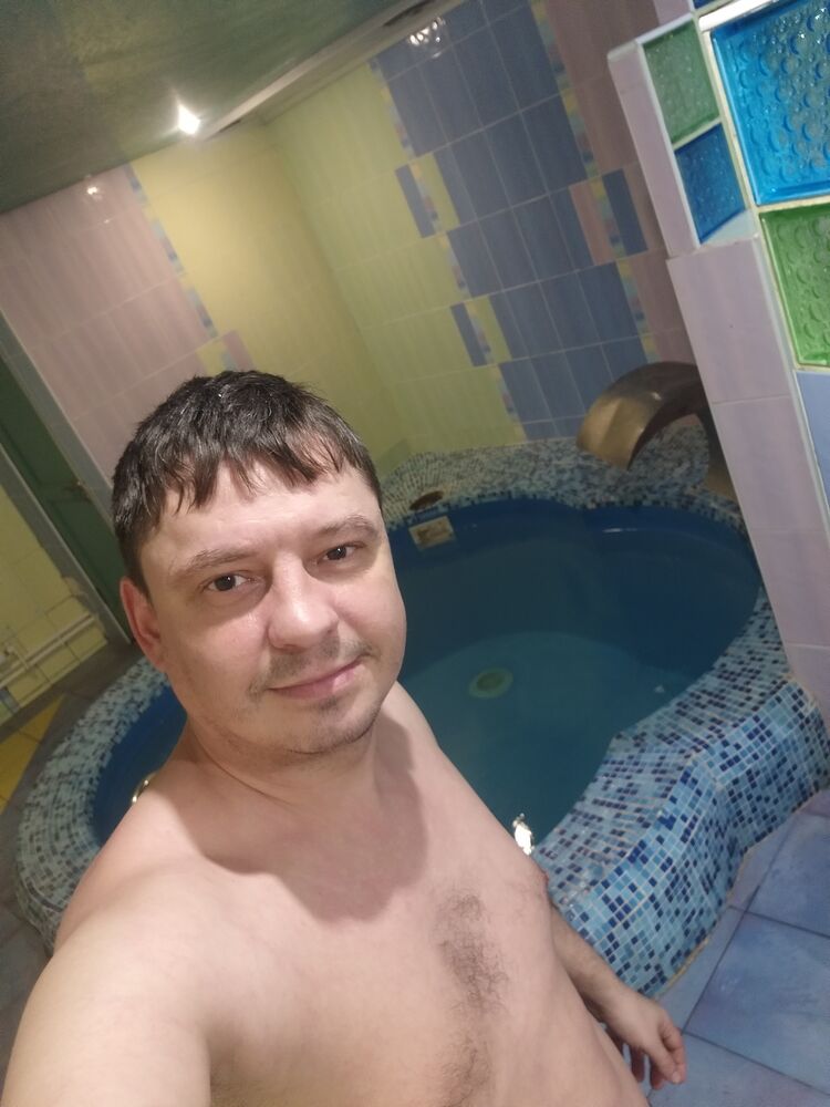  ,   Denis, 36 ,     , c 