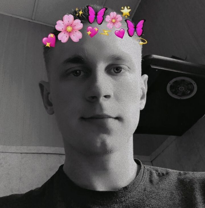  43629970  , 21 ,    