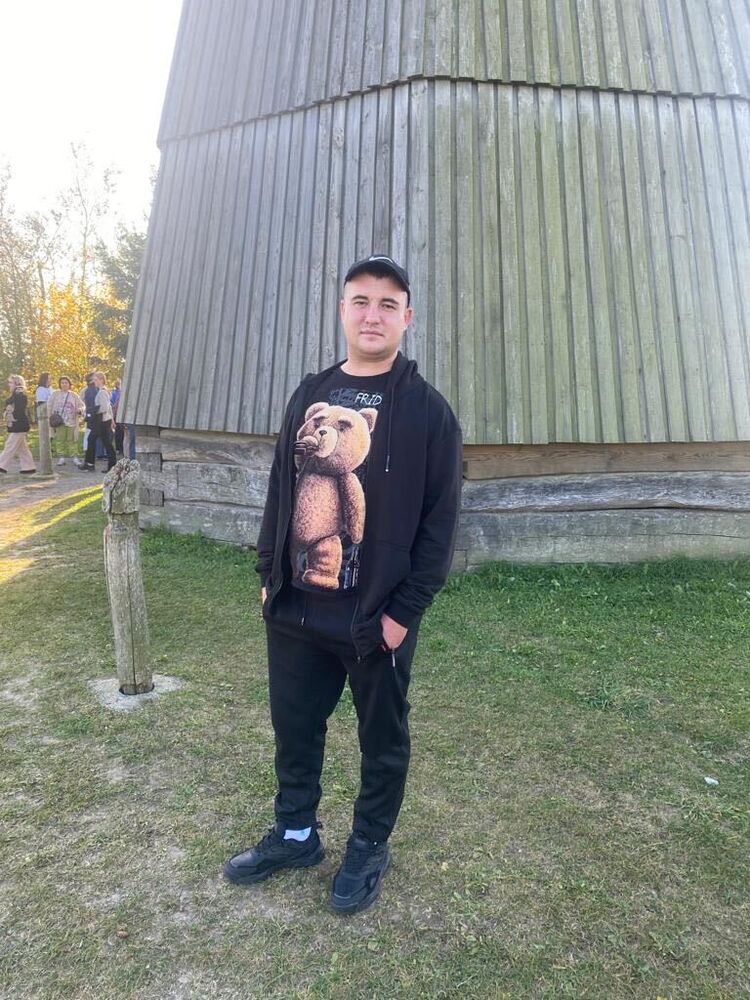  39977730  , 33 ,    